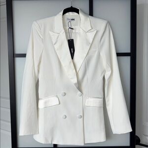 Fashion Nova Women's White Double-Breasted Tuxedo Pantsuit Set